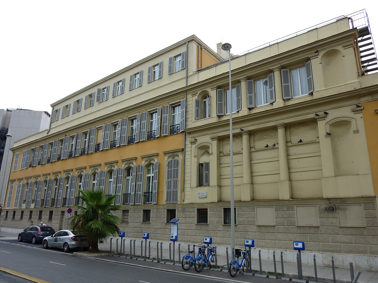 Façade de la villa Furtado-Heine à Nice